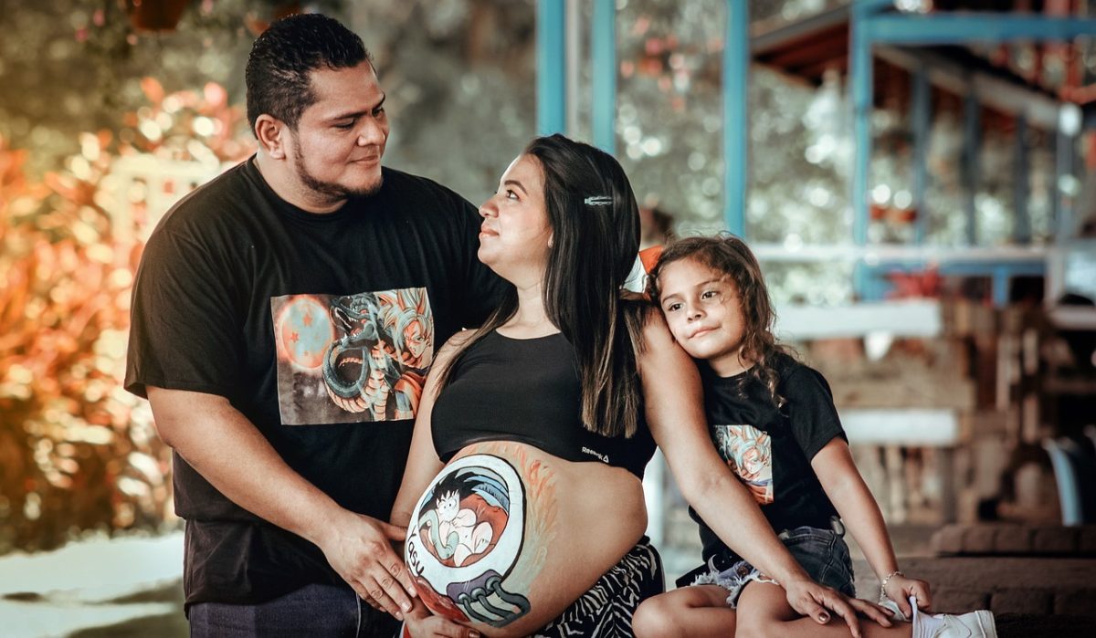 Idée de photo de grossesse avec le grand frère !