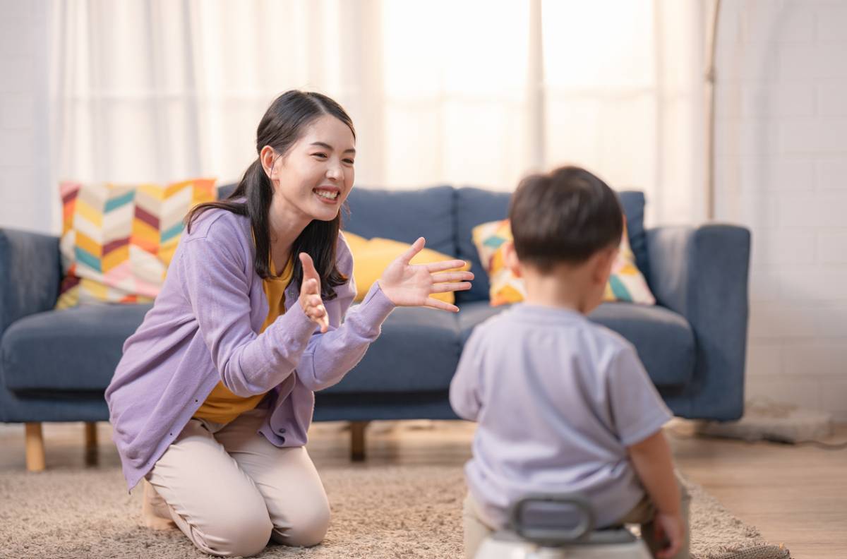 Les avantages d’engager une baby-sitter via une agence