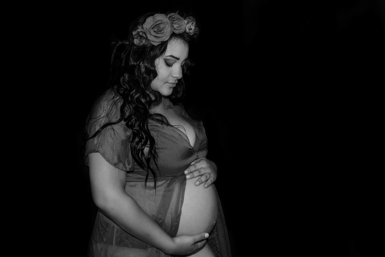 Immortaliser sa grossesse grâce à un photographe professionnel