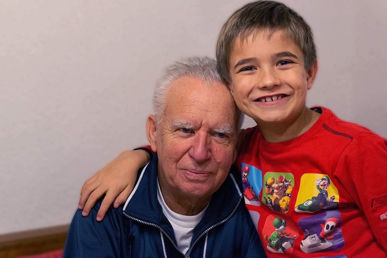 Fête des grands-pères 2023 : 5 idées géniales pour surprendre pépé