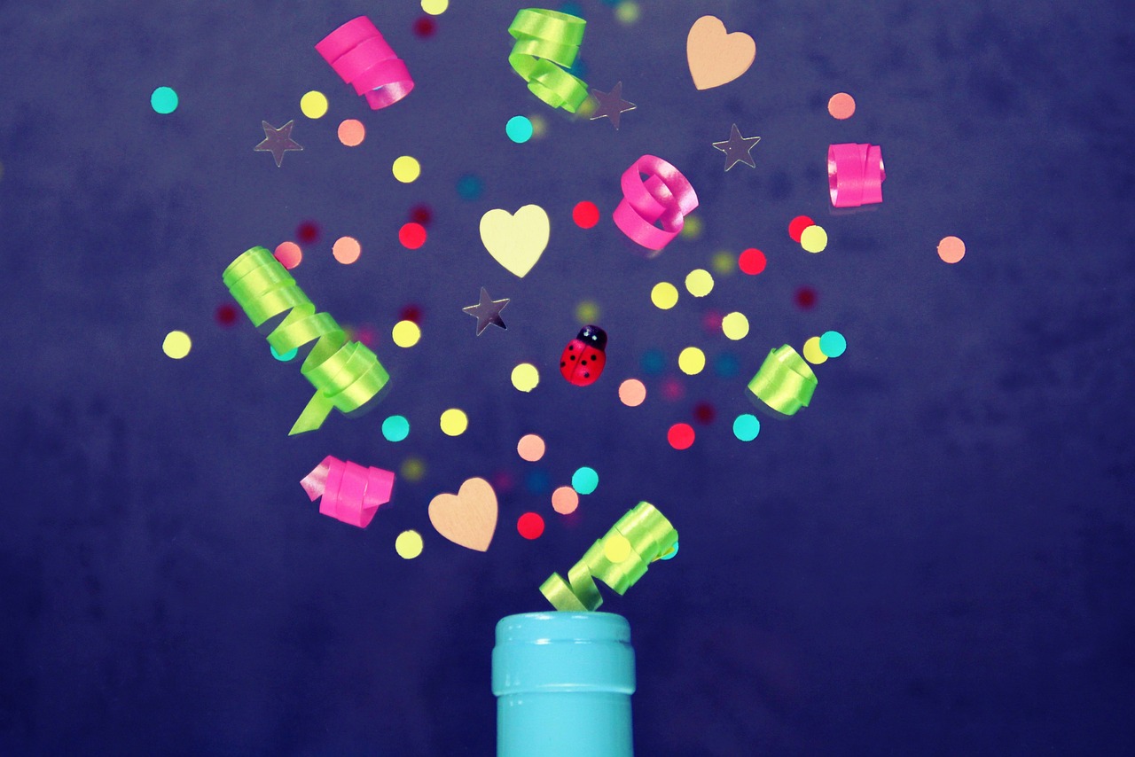 Des idées de jeux et d’activités amusantes pour les enfants avec des confettis