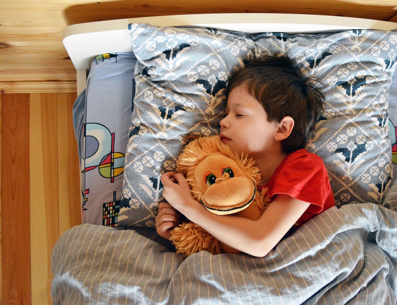 Comment bien choisir un oreiller pour enfant pour assurer un sommeil sain et réparateur ?