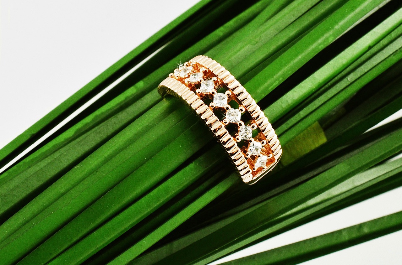 Découvrez Hello Perso : la marque qui redéfinit les cadeaux personnalisés pour toute la famille